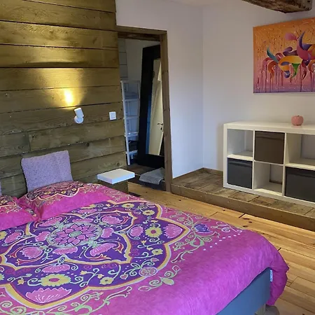 Ferme De Filot 3 بيت للعطل