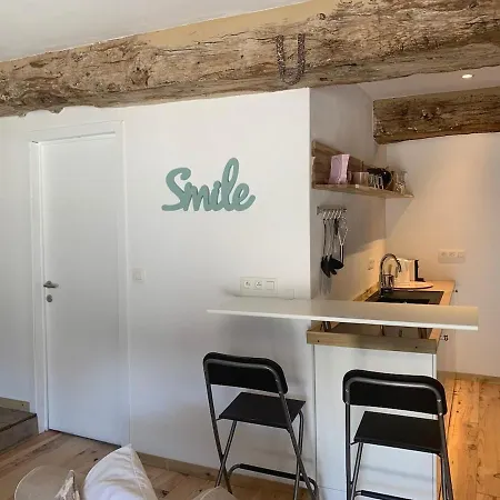 Ferme De Filot 3 بيت للعطل