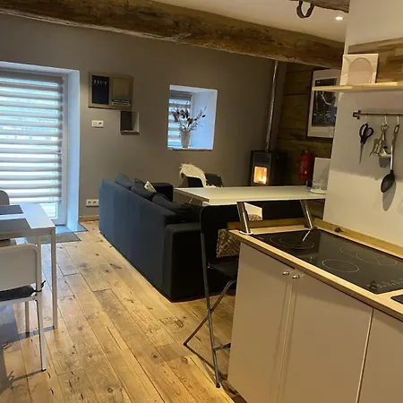 Ferme De Filot 3 *